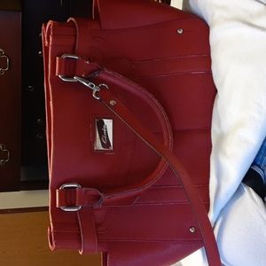 CLARKS crossbody EUC pocketbook
